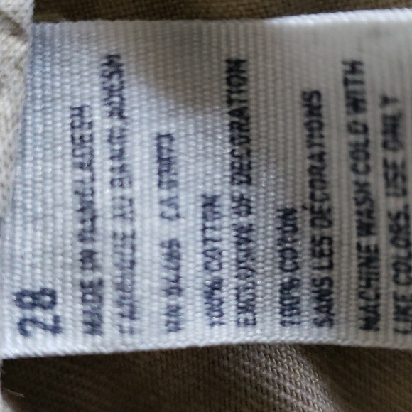 American Eagle Outfitters Khaki Shorts - Picture 7 of 10